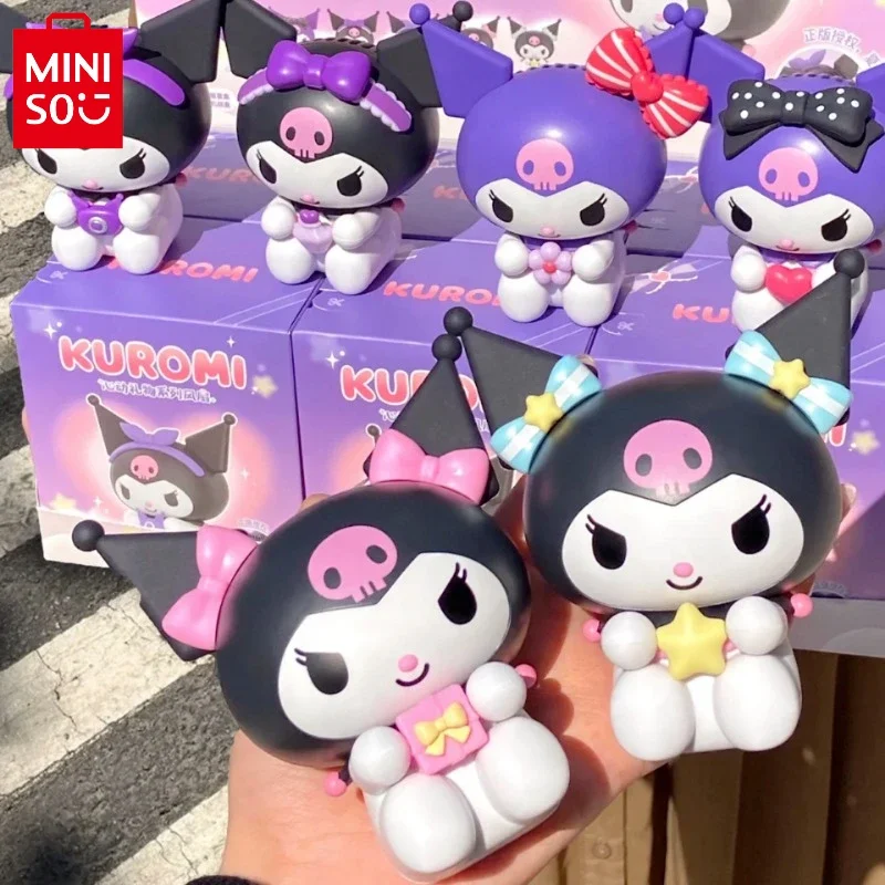 

Miniso Sanrio Kuromi, Подарочный веер, милая необычная анимационная модель украшения, коллекционная игрушка для девочек, праздничный подарок