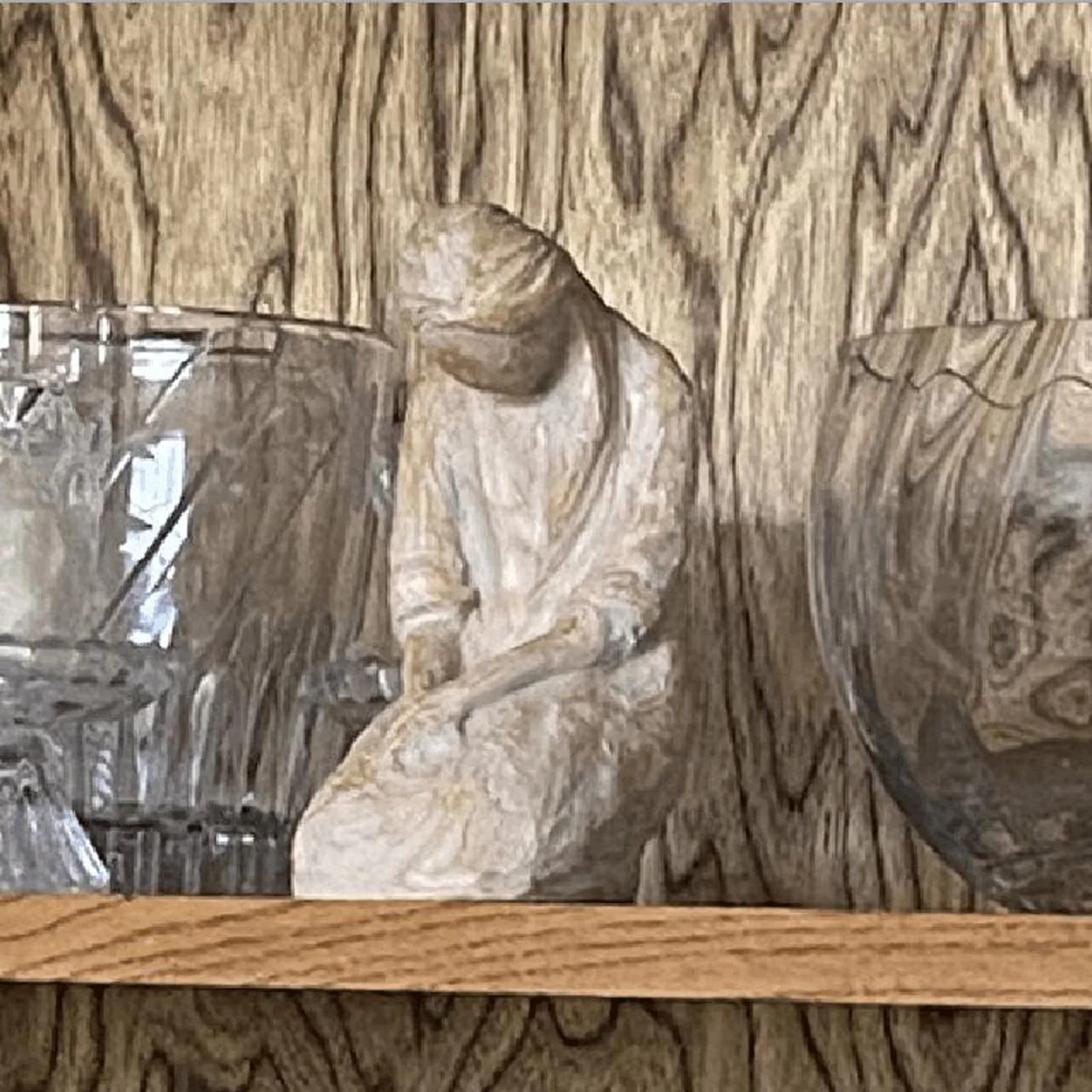 Милый час красивой руки вдохновляющая скульптура женщины Молитвенное украшение