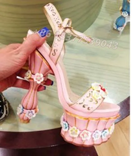 Сандалии женские из лакированной кожи на платформе с открытым носком 140 мм