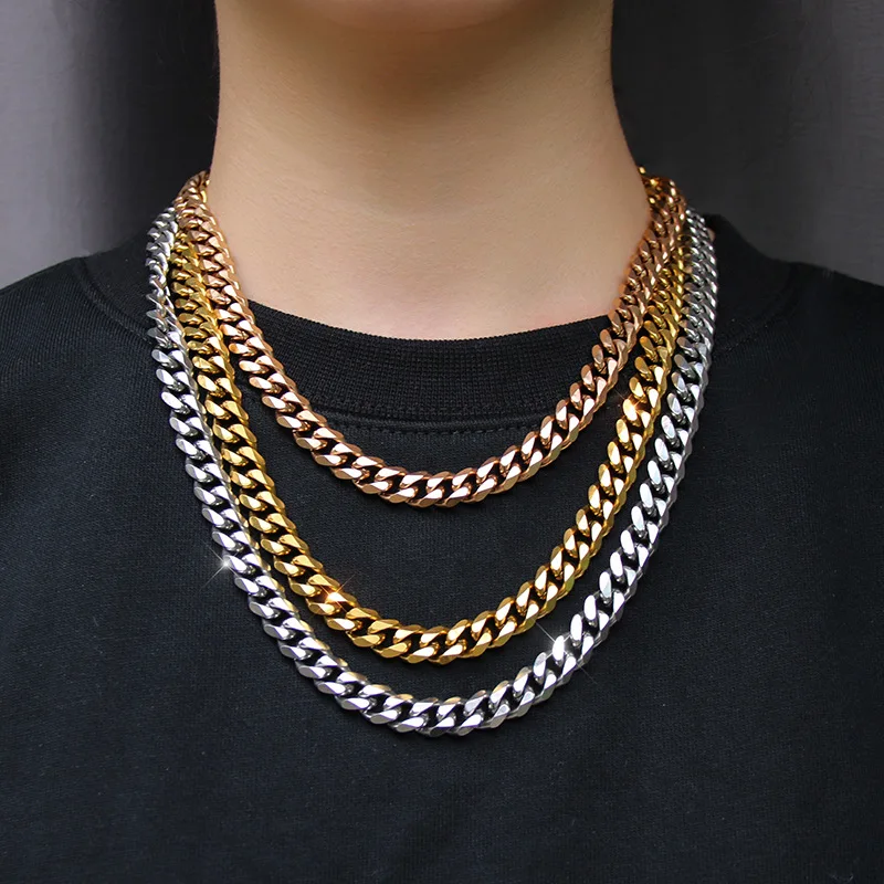 

Classic Fashion 304 Stainless Steel Six-sided Grinding Necklace Male Trend Domineering Cuban Chain Hip-hop Titanium Necklace