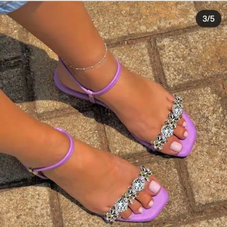 

New Rhinestones Sandals 2022 Gladiator Casual Women Shoes Summer Flat Sandals Pull-on Beach Comfortable Sandals Large Size 35~43