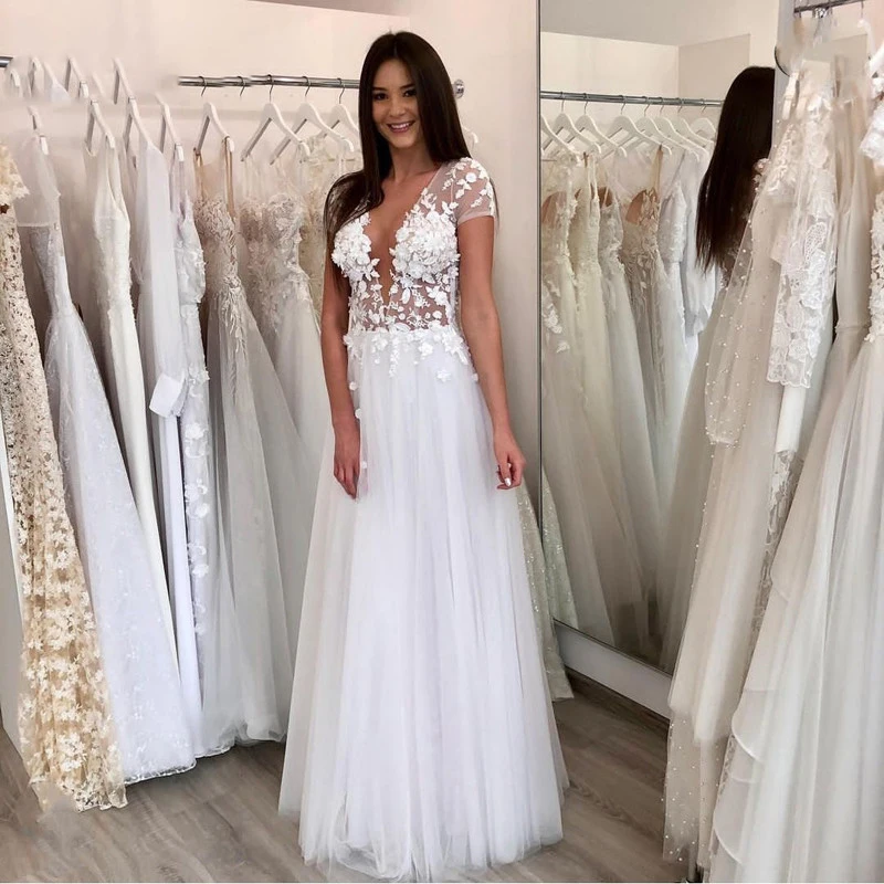 

Wedding Dress 2022 Short Sleeve Floor Length Lace Tulle Bridal Gowns White V-Neck 3d Flowers Charm Gowns Robe De Soiree Longue