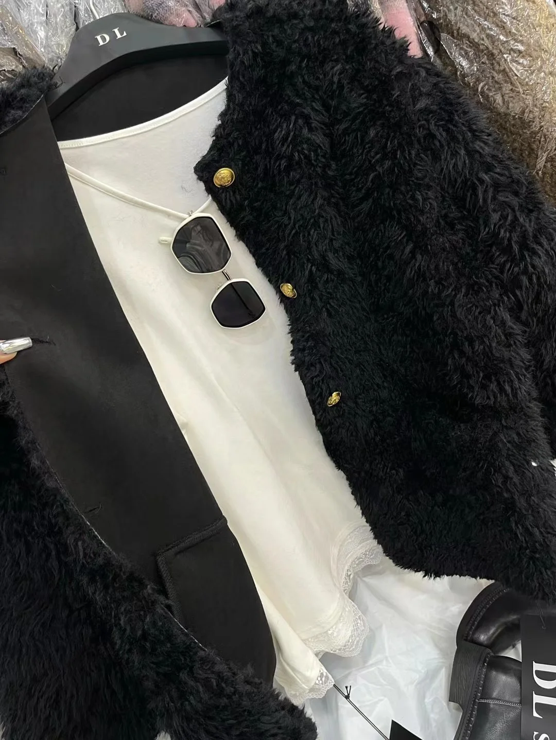 DL Home High-End Good-Looking Berber Fleece Outerwear Women 2024 Autumn and Winter Graceful Mid-Length Fur Fashion