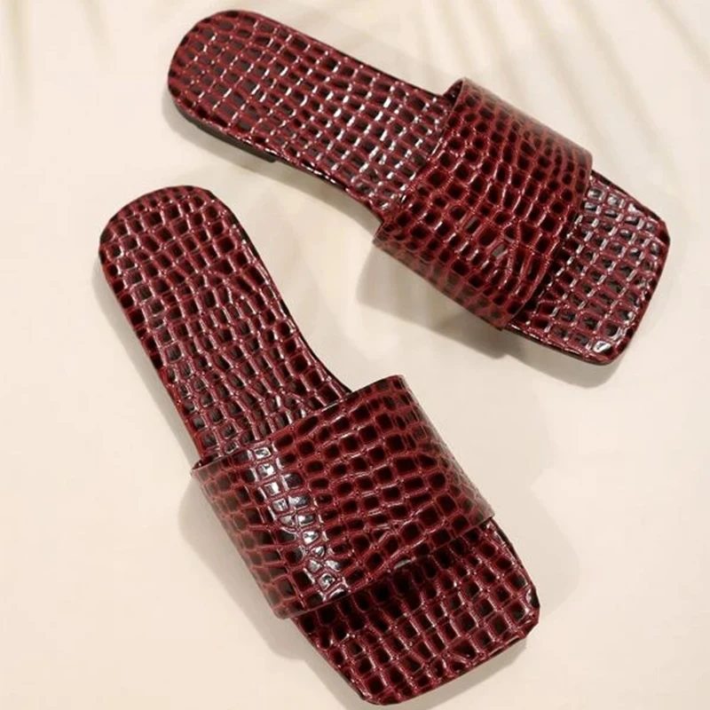 Crocodile Embossed Single Band Slide Sandals Open Toe Wear-resistant 2023 Flat Slippers Summer Sandy Beach slippers Women Shoes