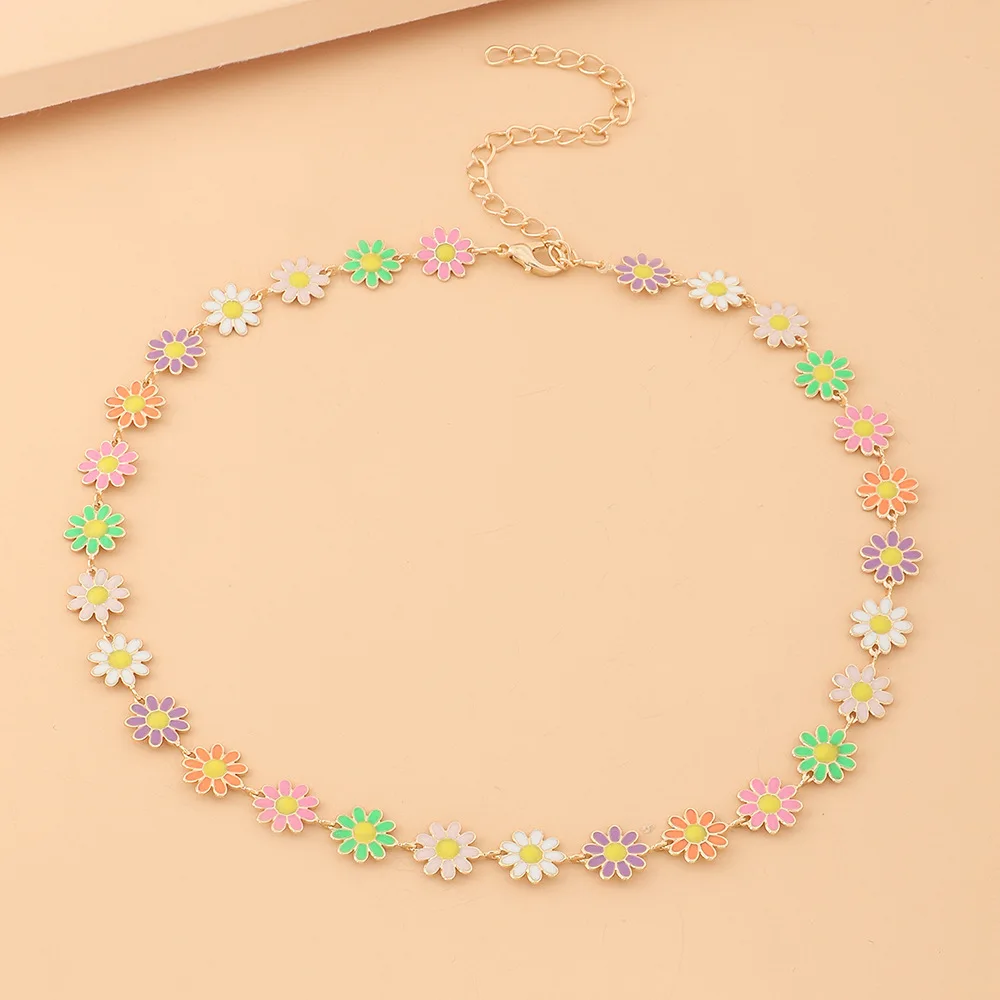 

Short Collar Flower Daisy Clavicle Necklace For Women Bohemia Colors Wedding Party Jewelry Korean Choker Rainbow Choker Gifts