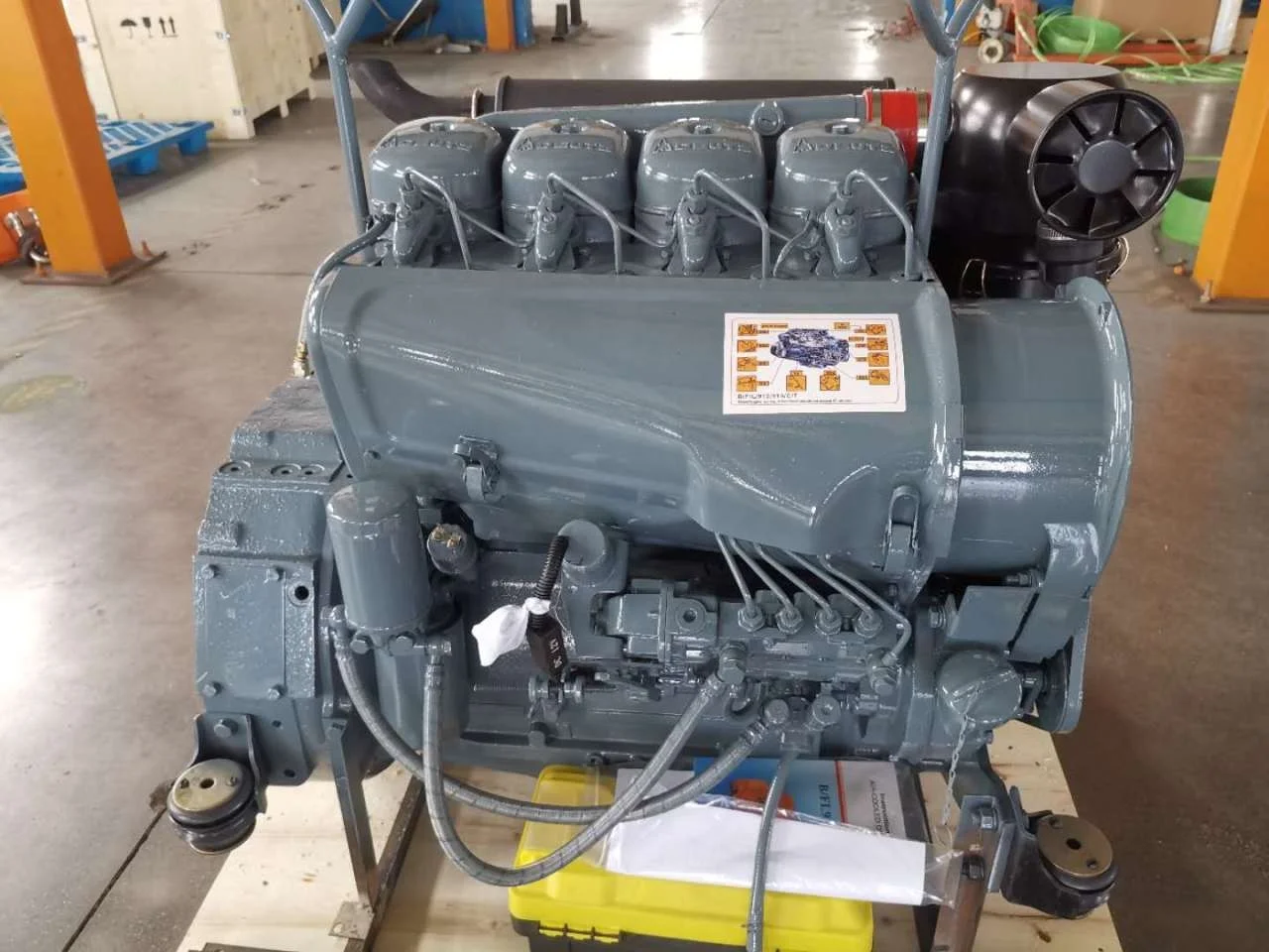 Дизельный двигатель Deutz F4L913 80 л.с.