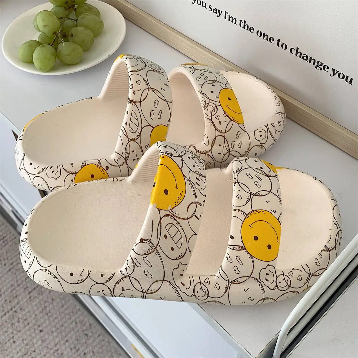 

Летние пляжные сандалии в уличном стиле, модные комнатные тапочки, дезодорирующая мягкая Толстая Женская обувь