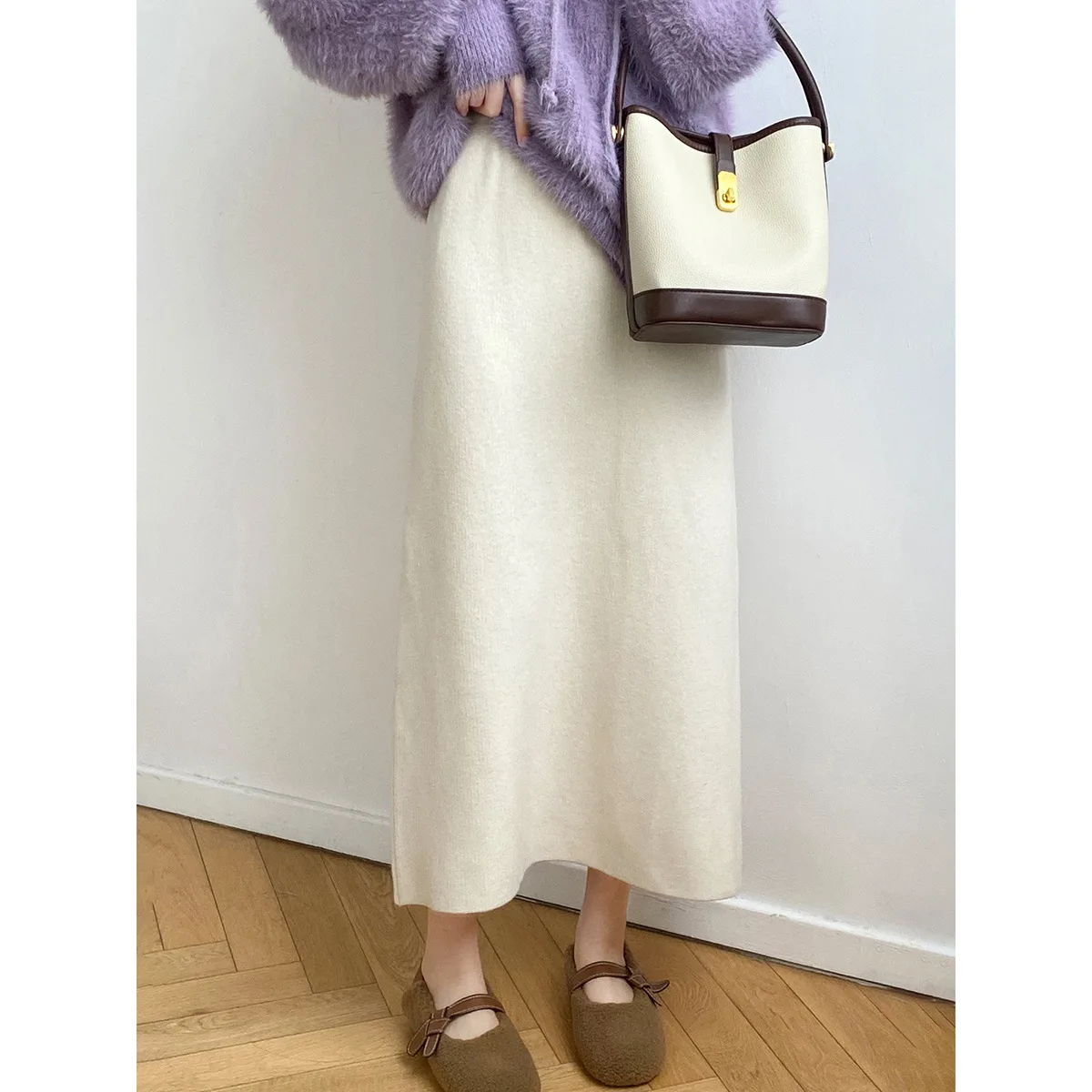 Женская трикотажная юбка с завышенной талией красная длинная трапециевидной