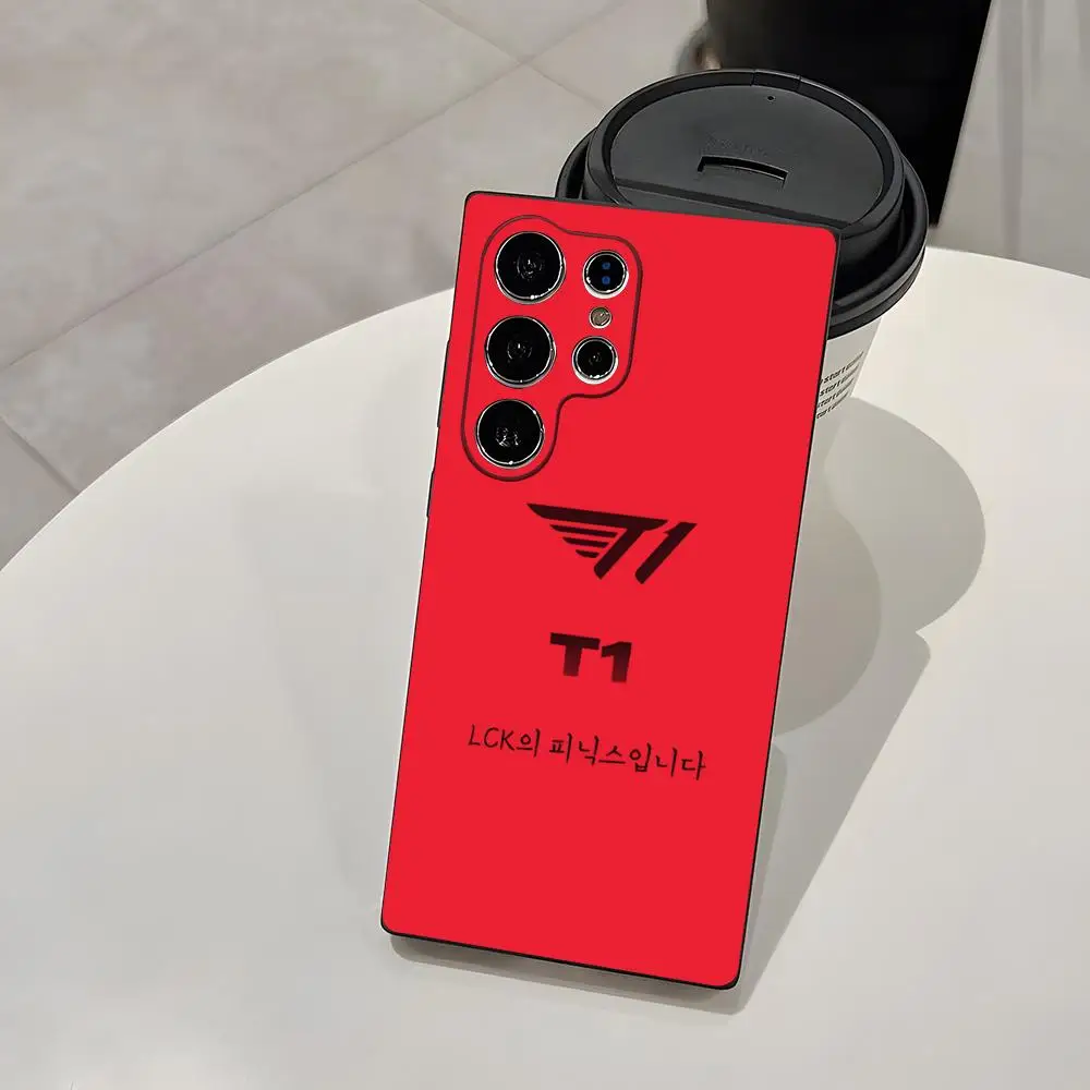 Фото Чехол для телефона SKT T1 ESports для Samsung A57 A37 A33 5G A54 A36 A35 A56 A52 A17, противоударный мягкий чехол №5