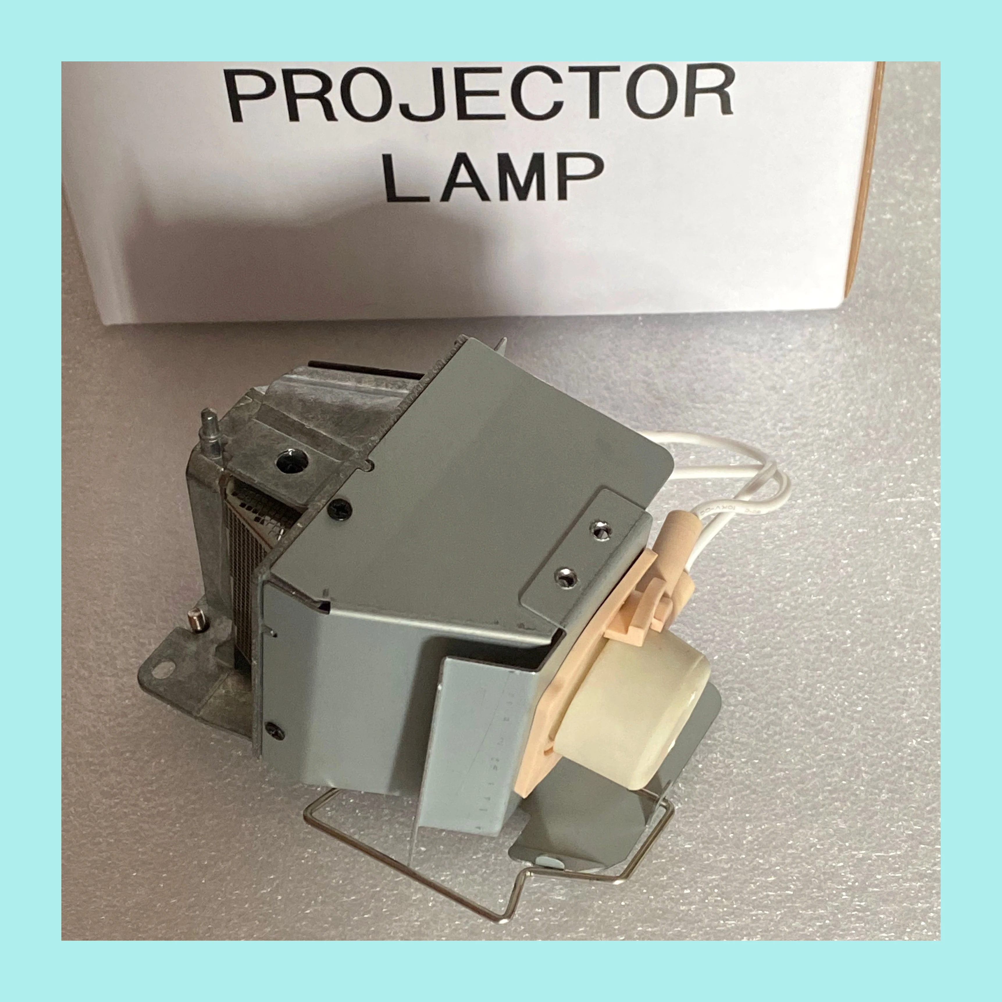 Оригинальный прожектор MC.JM411.006 с чехлом для H8550BD/V7500/HV750/V240/HT-820 260W - купить по