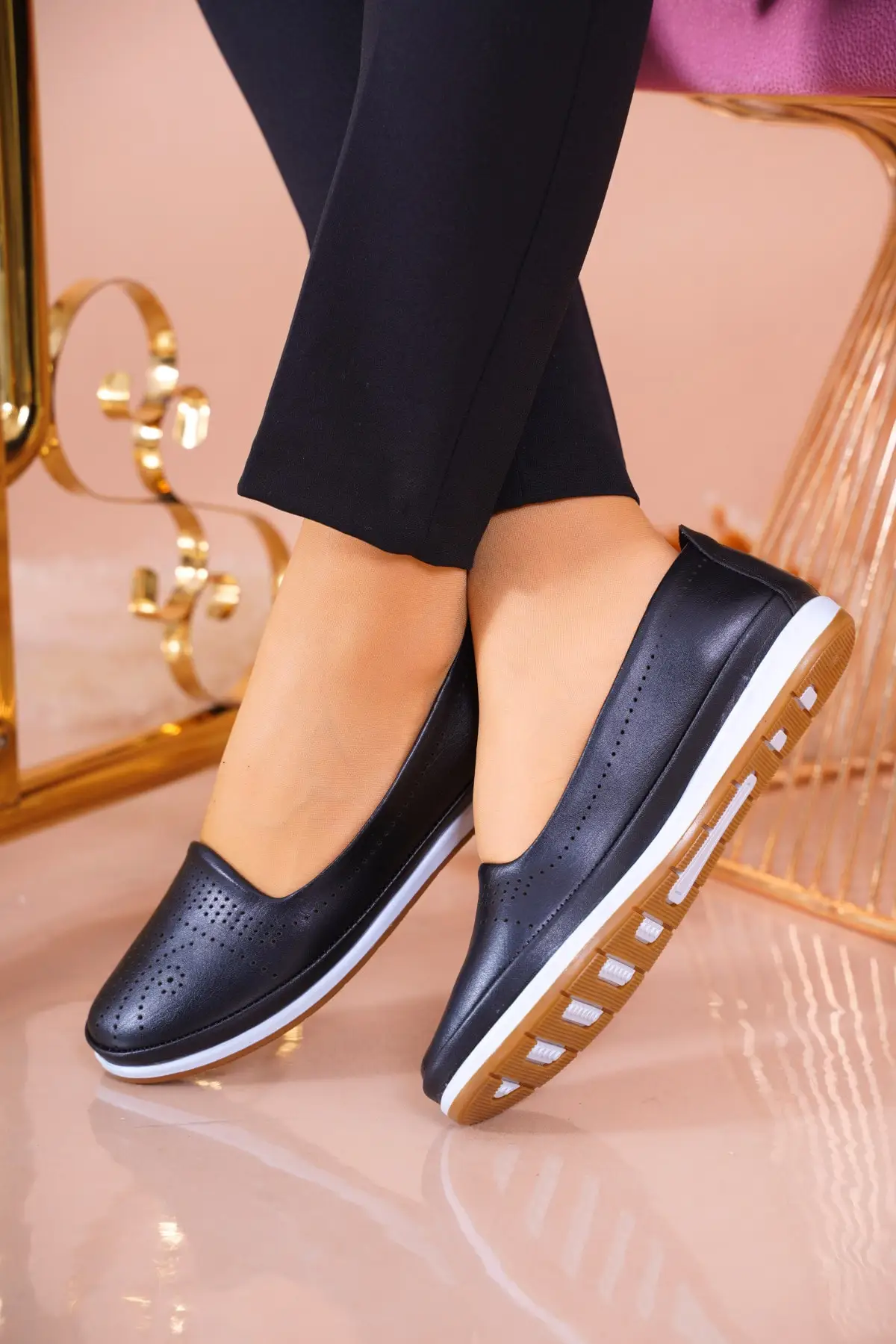 

Women Flats Shoes Black Orthopedic Fashion Flats For Ladies Casual Shoes Elegant Flat Footwear Summer Ladies Shoes