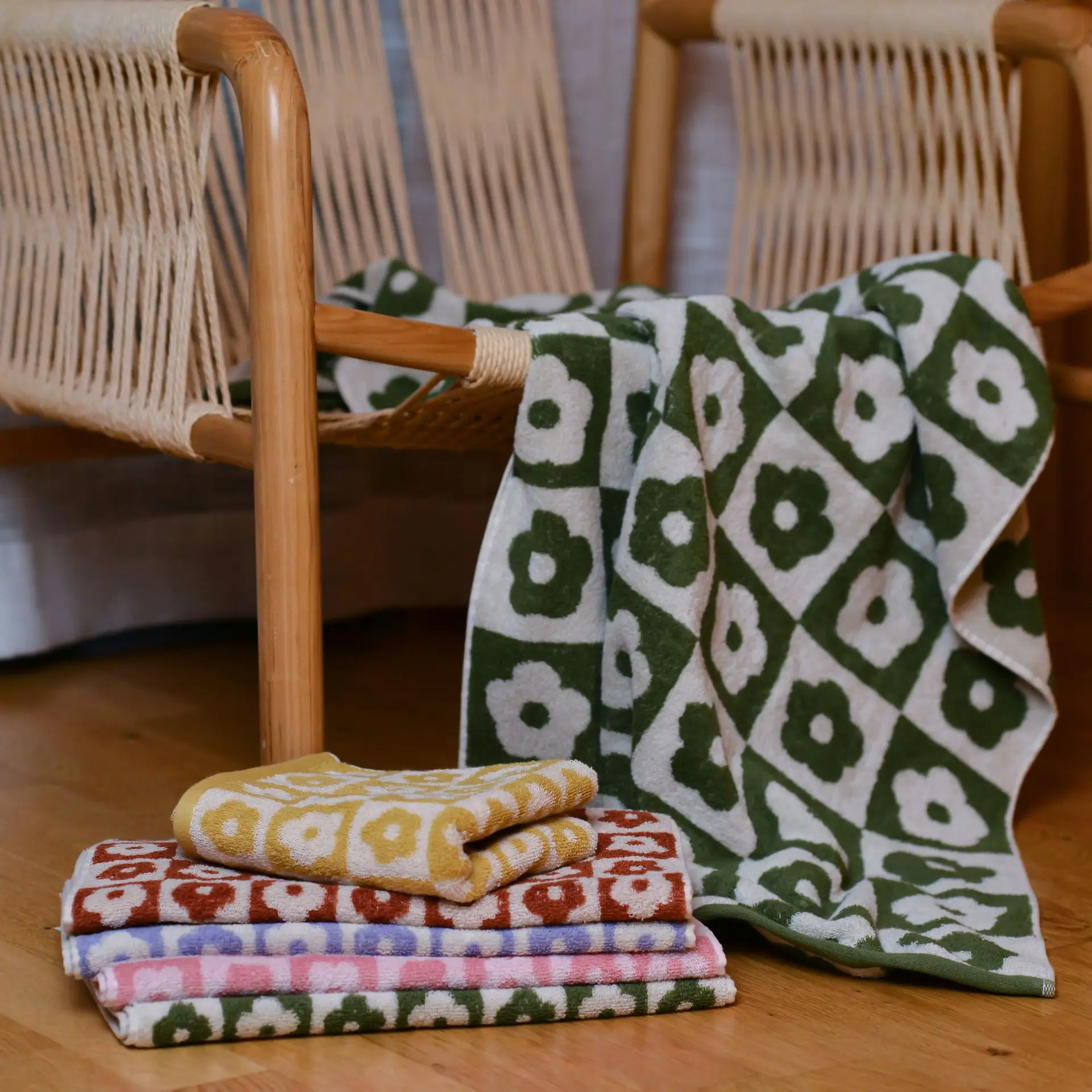 

Ins Color Blocking Plaid Flower Cotton Bath Towel Soft Absorbent Face Towel Quick-drying Washcloth Household Adult BeachTowels