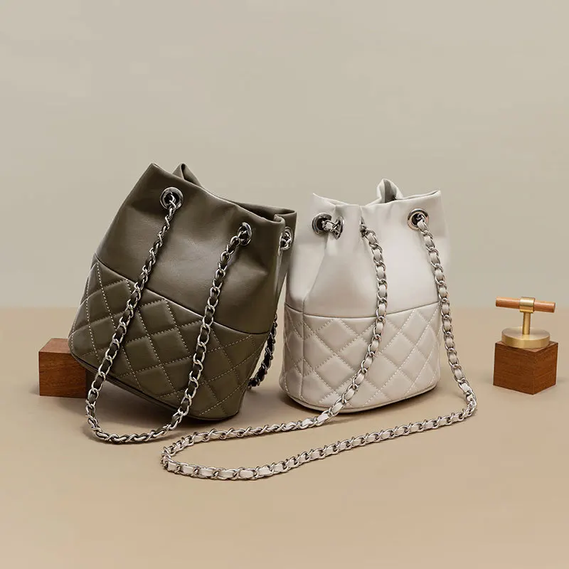 

Women chain bucket bag real leather handbag light luxury fashion shoulder messenger bag 2023 New women's crossbody bag