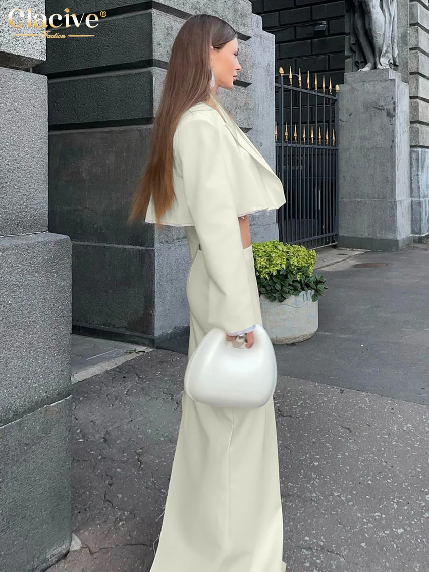 Clacive модный свободный бежевый женский комплект из двух предметов 2025 элегантный