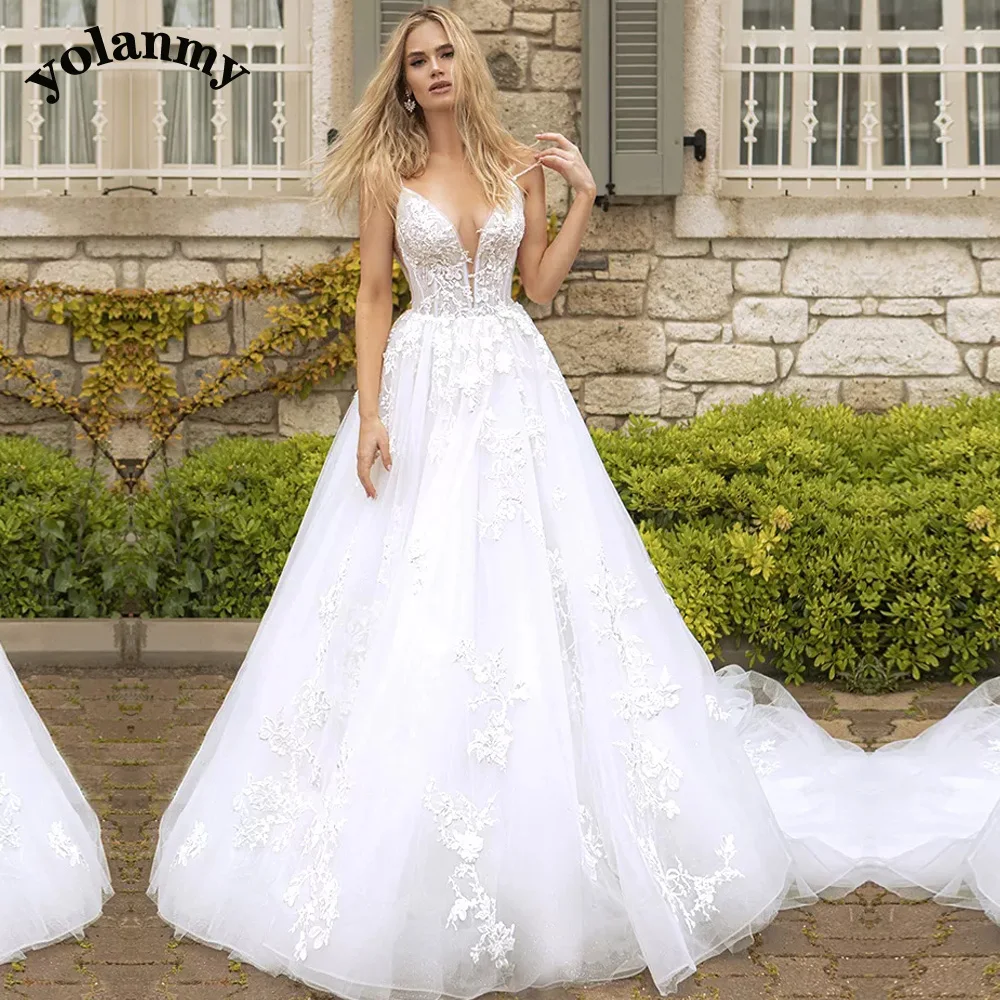 

YOLANMY Fairytale V Neck Aline Wedding Dresses For Mariages Thin Strap Made To Order Vestidos De Novia Brautmode Wholesale