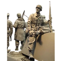 116 model kits resin figures ww2 soliders figures unpainted and unassembled 139g