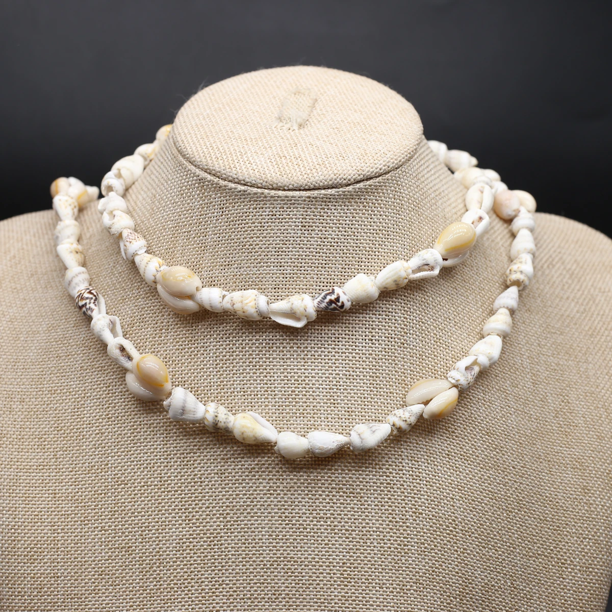 

Women Necklace Natural Freshwater Shell Necklace Beads 7 x 12 MM Charms Romantic Gifts Chain 90 CM