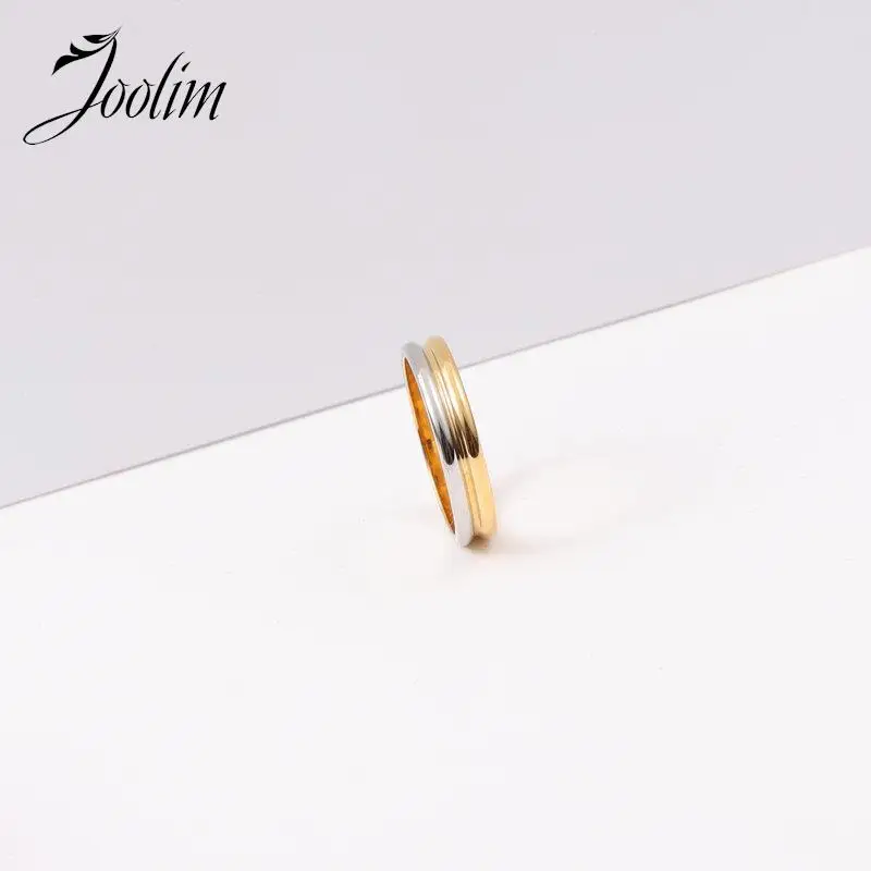 

Joolim Jewelry High End Pvd Wholesale Waterproof&No Fade Fashion Simple Two-tone Cambered Stainless Steel Finger Ring for Women