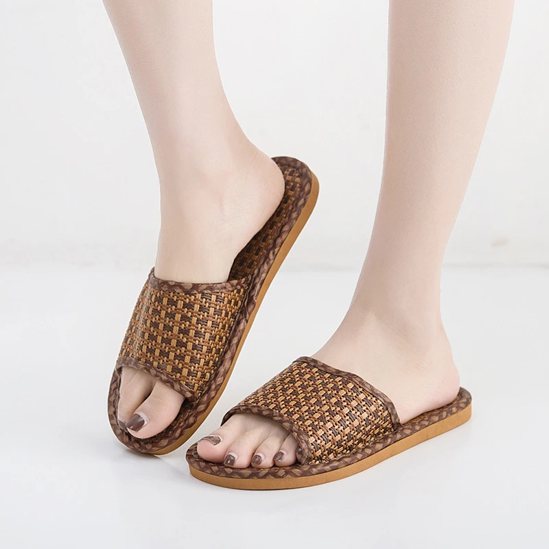 Рисунок 5 - Шлепанцы для пар