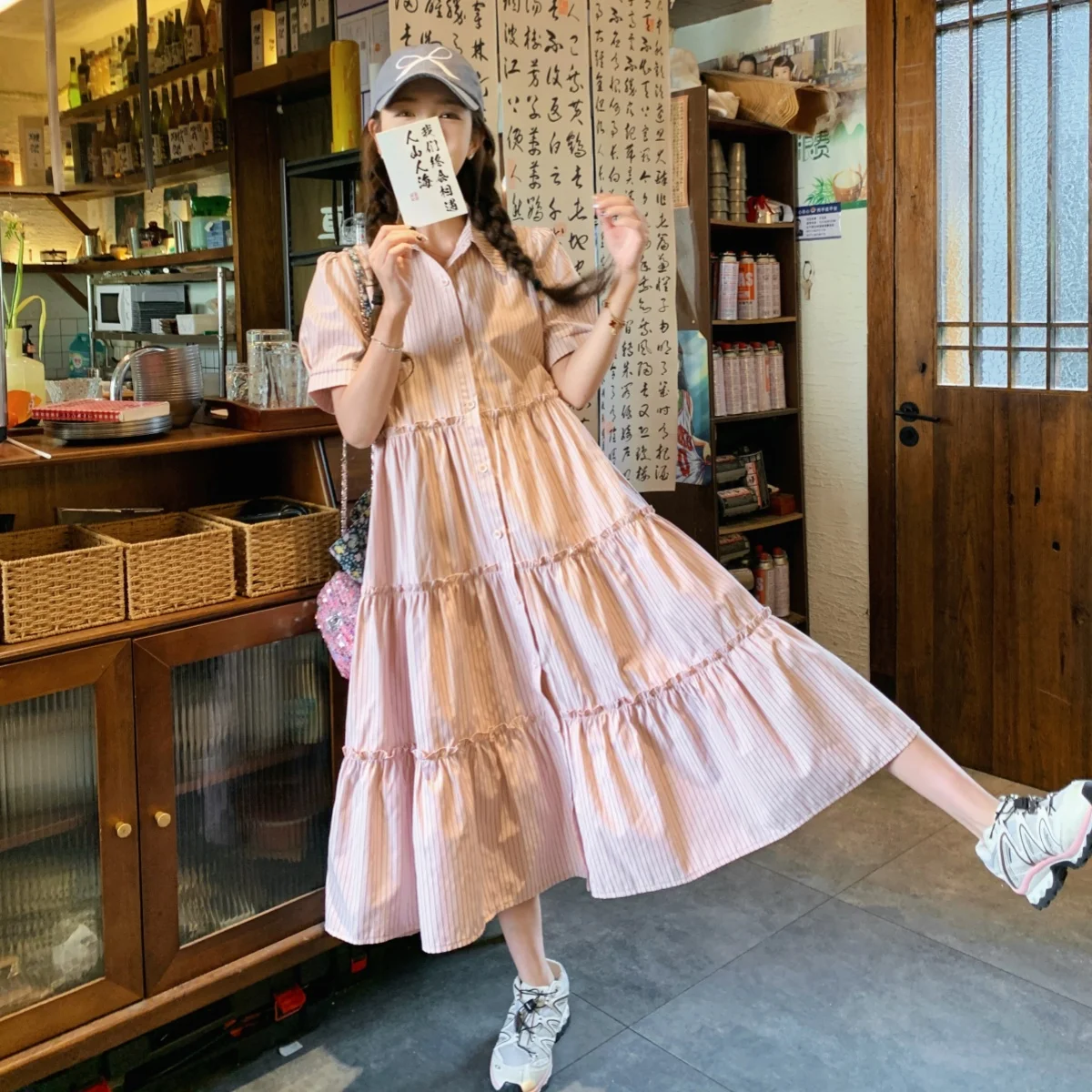 Женское длинное платье-рубашка розовое платье в полоску во французском стиле