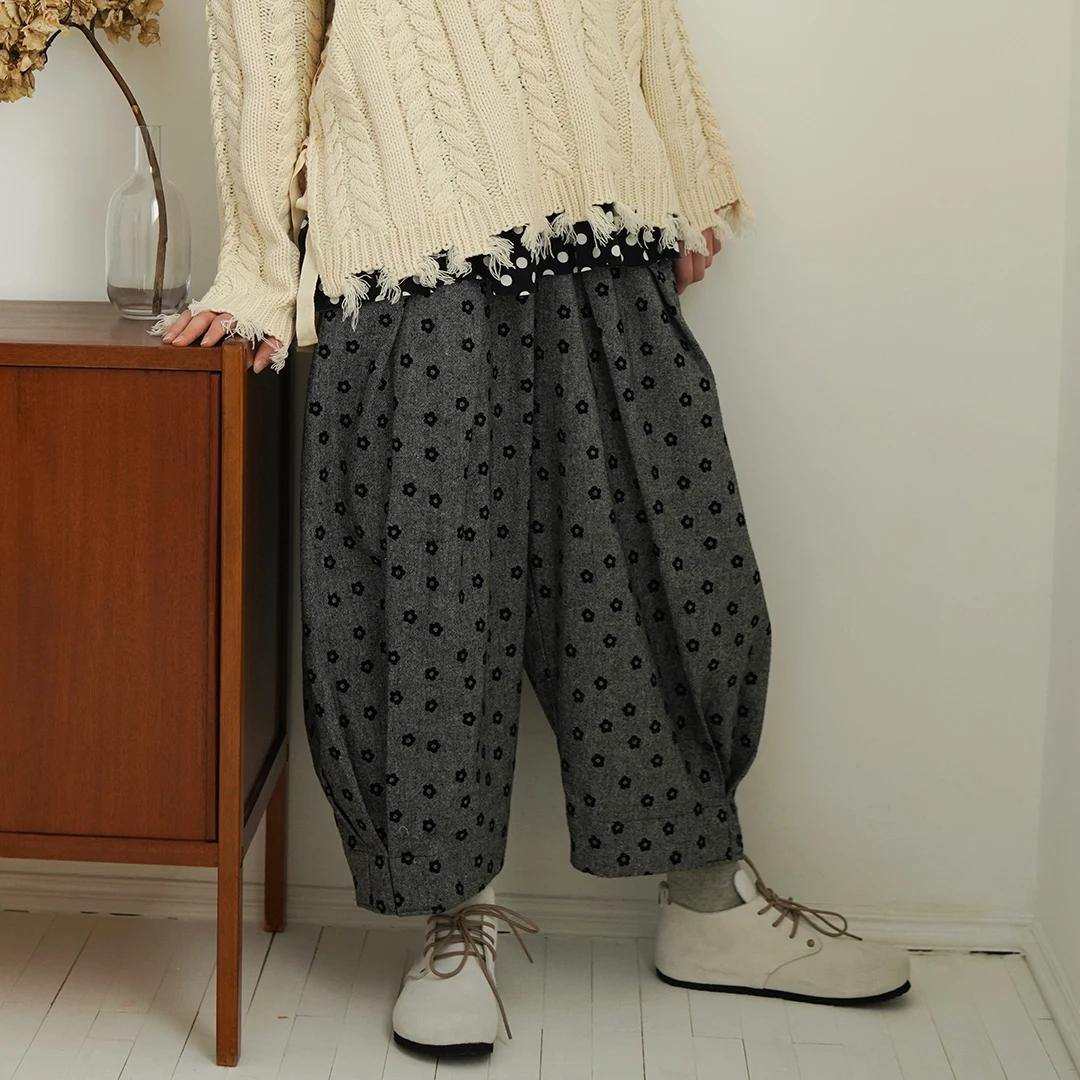 

Серые шаровары imakokoni, с укороченными углами, с оригинальным цветочным рисунком, свободные, повседневные, 2019, новинка