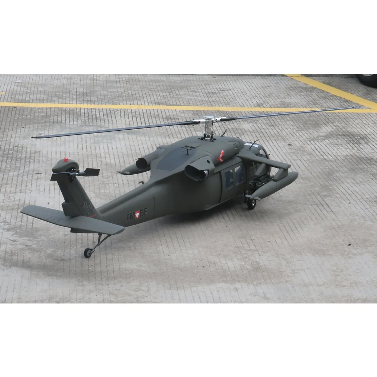 Фото Корпус вертолета ROBAN 600 Size HH-60 Black Hawk из стекловолокна для моделей вертолетов 600 размера №2