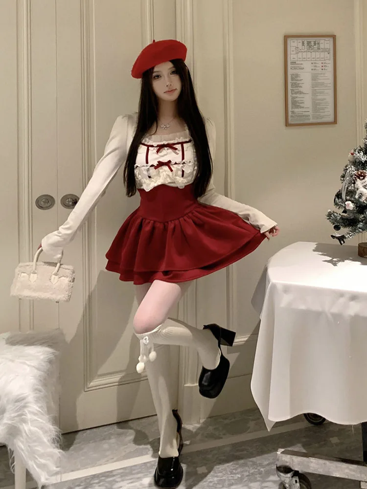 Комплект из 2 предметов с юбкой топ квадратным вырезом и красная юбка А-силуэта