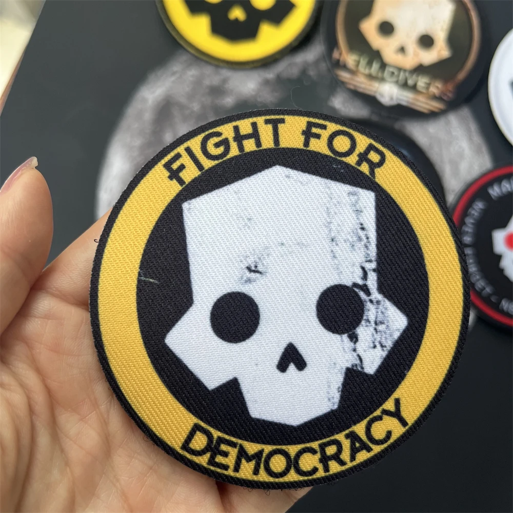 Наклейки с напечатанными орбитальными бомбами в стиле милитари