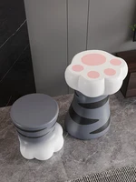 Столик в виде лапки #2