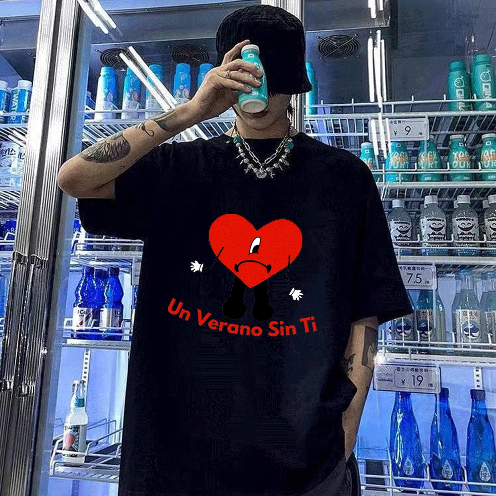 

Bad Bunny Hip Hop Singer Graphic Print T Shirt 90s Vintage Streetwear T-shirt Summer Pure Cotton Couple Trend Tshirts Men Women