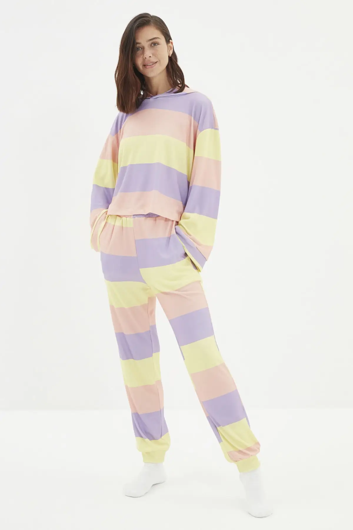 

Trendyol Striped Knitted Pajamas Set THMAW22PT0612