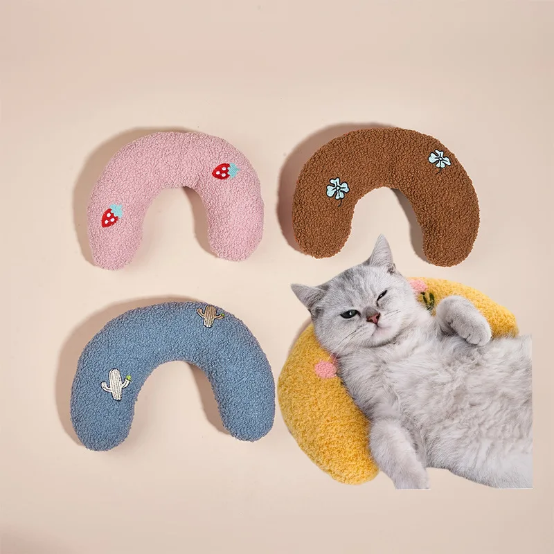 2022 new cat dog pet winter pillow sleep U-shaped throw pill