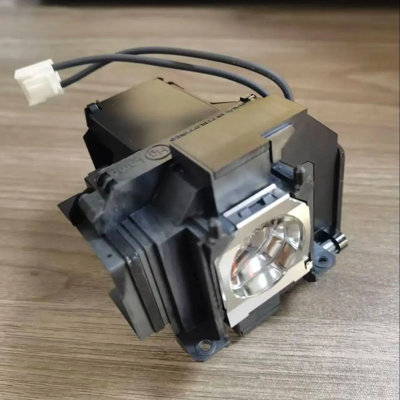 Фото НОВАЯ лампа для проектора ELPLP98 V13H010L98 для Epson CO-W01 CO-FH01 CO-FH02 CH-A100 с корпусом №1