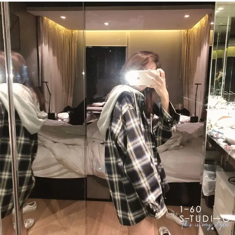 Блузка женская рубашка клетчатая свободная с длинным рукавом куртка капюшоном