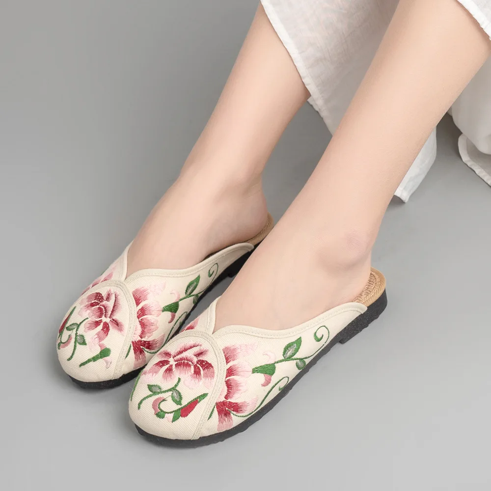 

New ethnic style fashion slippers women's Hanfu embroidered shoes jelly bottom cotton and linen tea clothes flat shoes