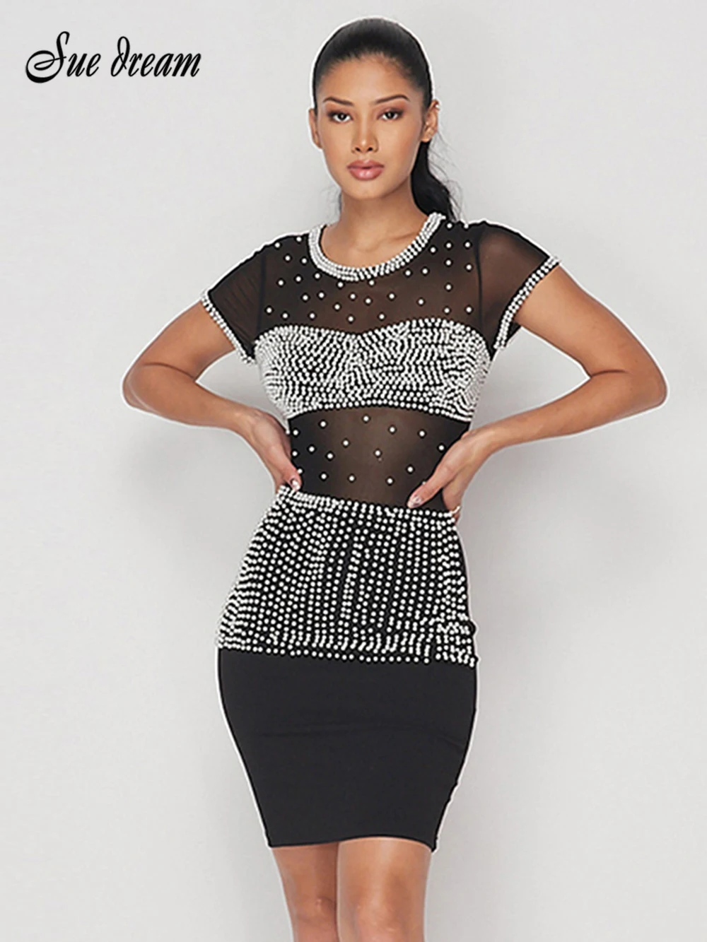 

2021 Summer New Women'S Fashion White Black Short-Sleeved Beaded Strap Dress Perspective Bodycon Club Party Dress Vestidos