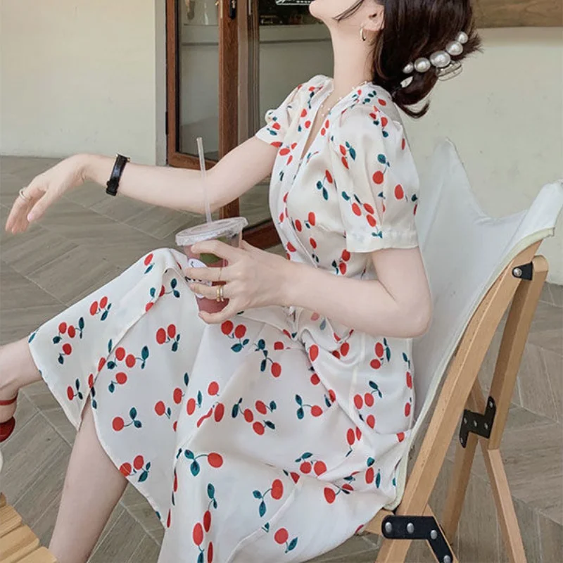 

Korean One-piece Dress 2021 Summer French Elegant Floral Midi Dress Women Classy Princess Casual Beach Party Dress Evening New