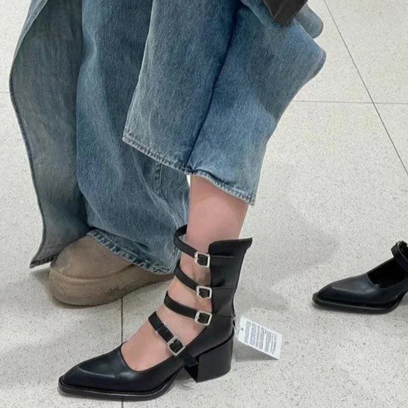 Женские ботильоны с острым носком модные короткие металлической пряжкой и