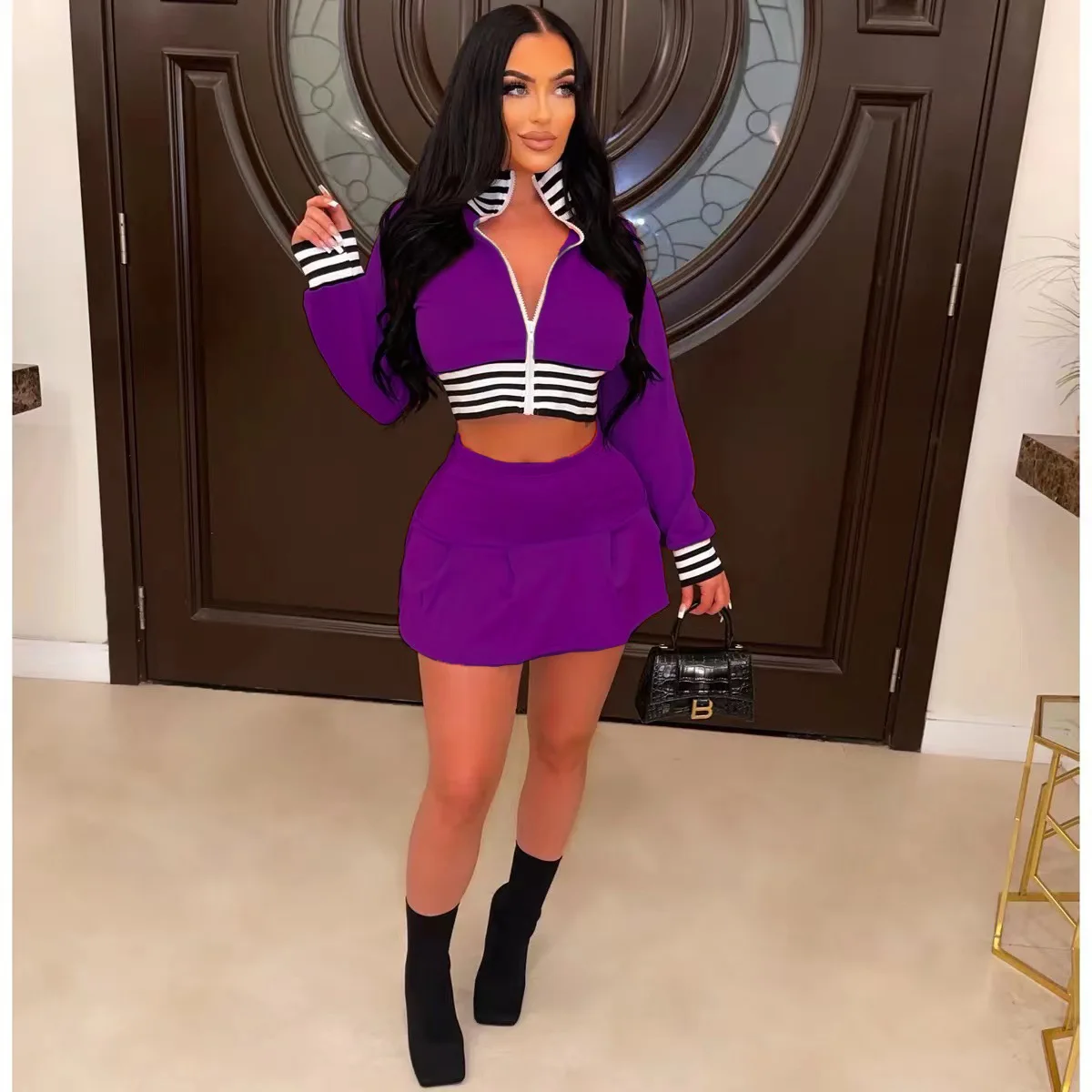 

Женский комплект из двух предметов, спортивный костюм с коротким рукавом и плиссировкой, Осень-зима 2023