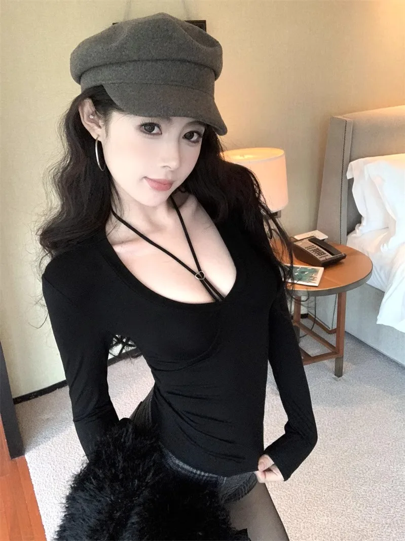 Pure Desire Gyaru Сексуальный топ с глубоким вырезом и v-образным висячим воротником