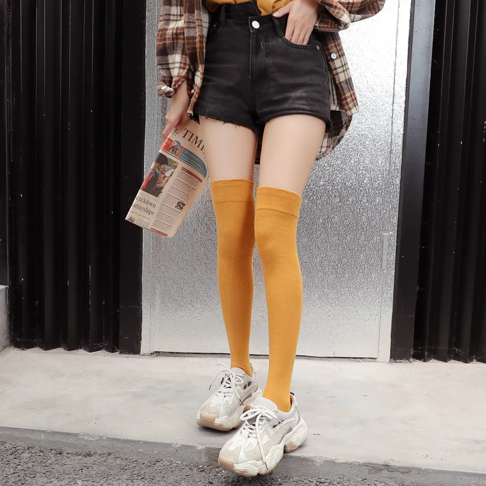 Silicone non-slip knee socks female spring and autumn cotton Japanese high stockings pure black non-slip stockings