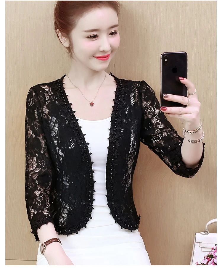 Женский кружевной кардиган с вышивкой и V-образным вырезом