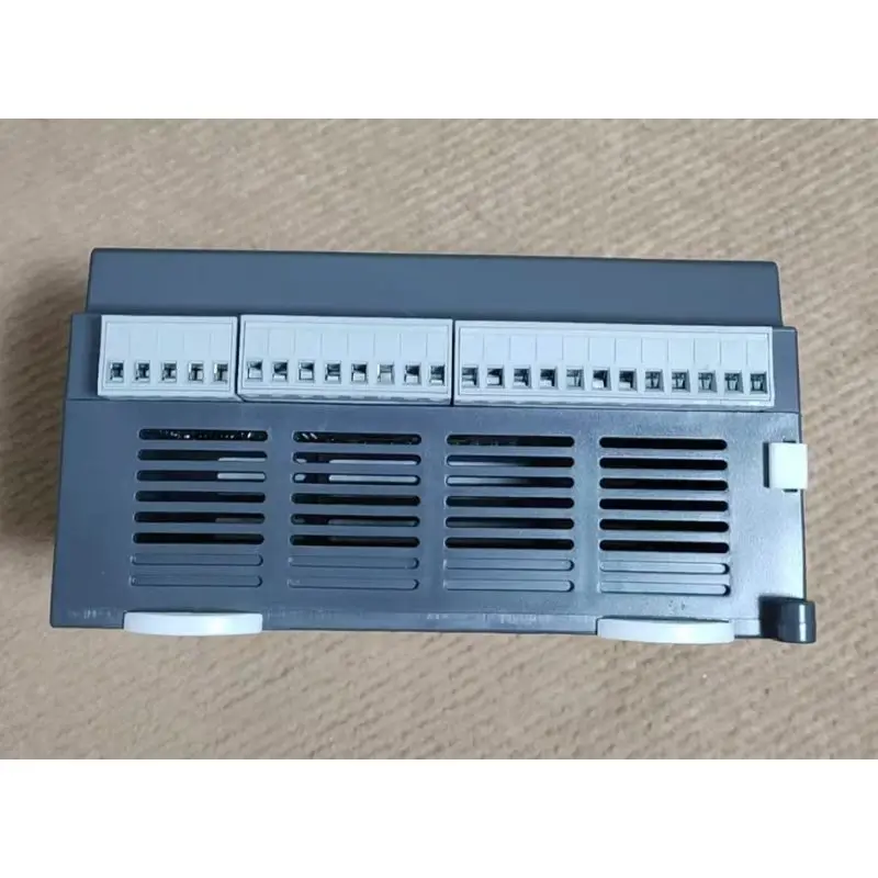 Б/у программируемый контроллер ПЛК DVP32ES211T протестирован нормально быстрая