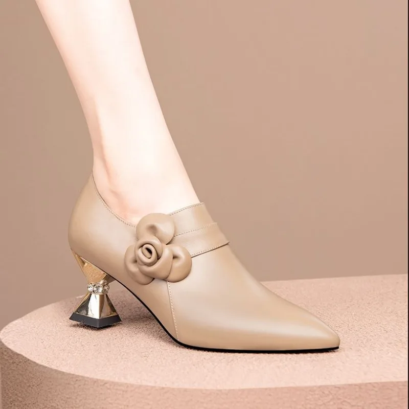 Натуральные толстые туфли с глубоким вырезом модные тонкие женские цветочным