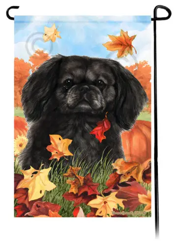 Садовый флаг с падающими листьями пекинес