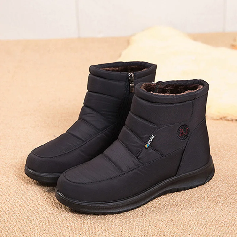 

Зимняя обувь для женщин сохраняющие тепло зимние ботинки 2022 Водонепроницаемая нескользящая обувь с хлопковой подкладкой женская обувь на ...