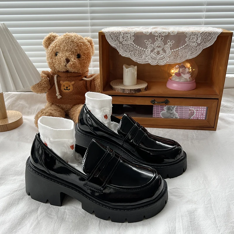 Women's shoes 2022 spring and autumn British style punk platform shoes slip-on loafers fashion small leather shoes women Square