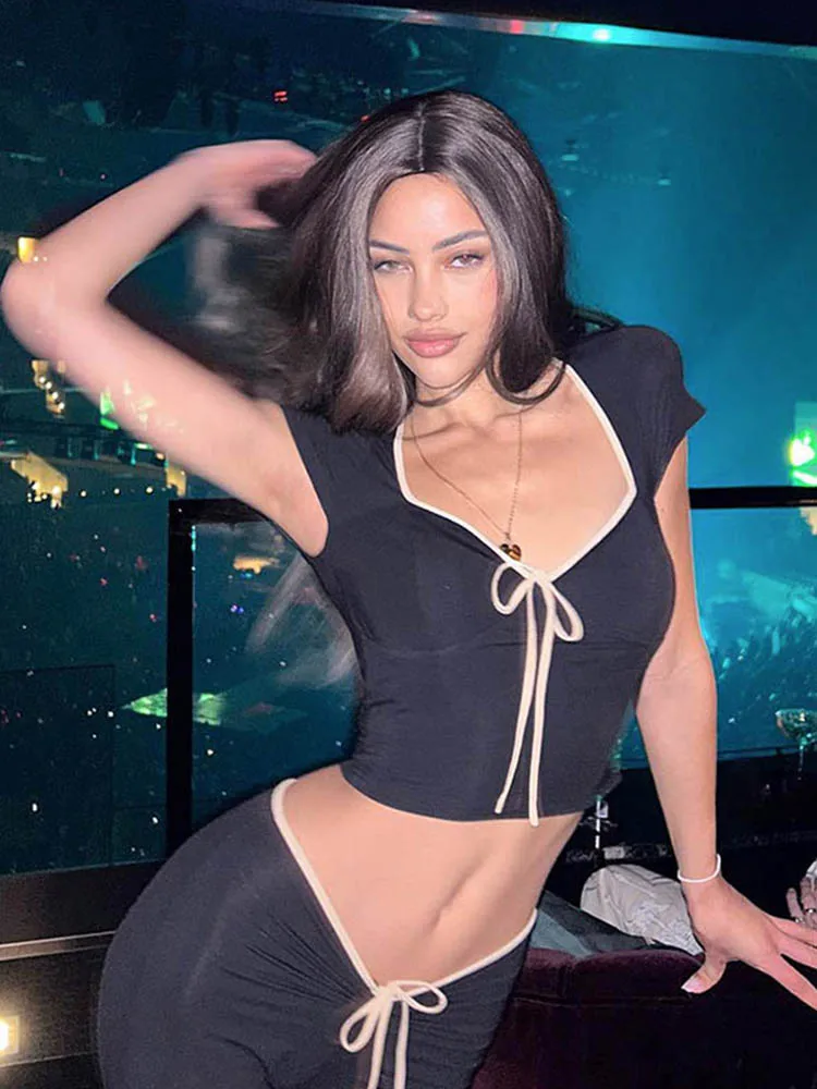 Женский летний кроп-топ с бантом