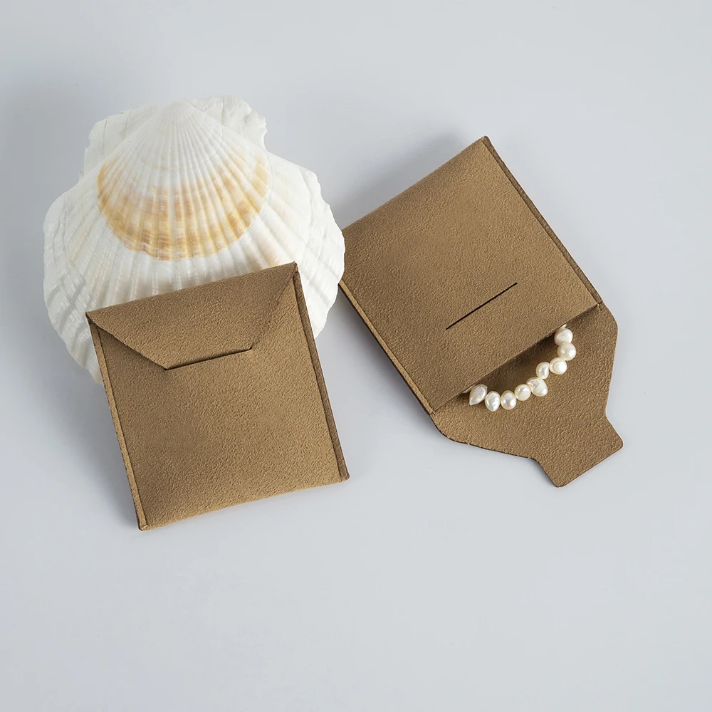 100-Pack Bulk Microfiber Envelope Flap Jewelry Bag Suede Gift Pouches Small 5.5x5.5cm Earring Necklace Ring Packaging Organizer