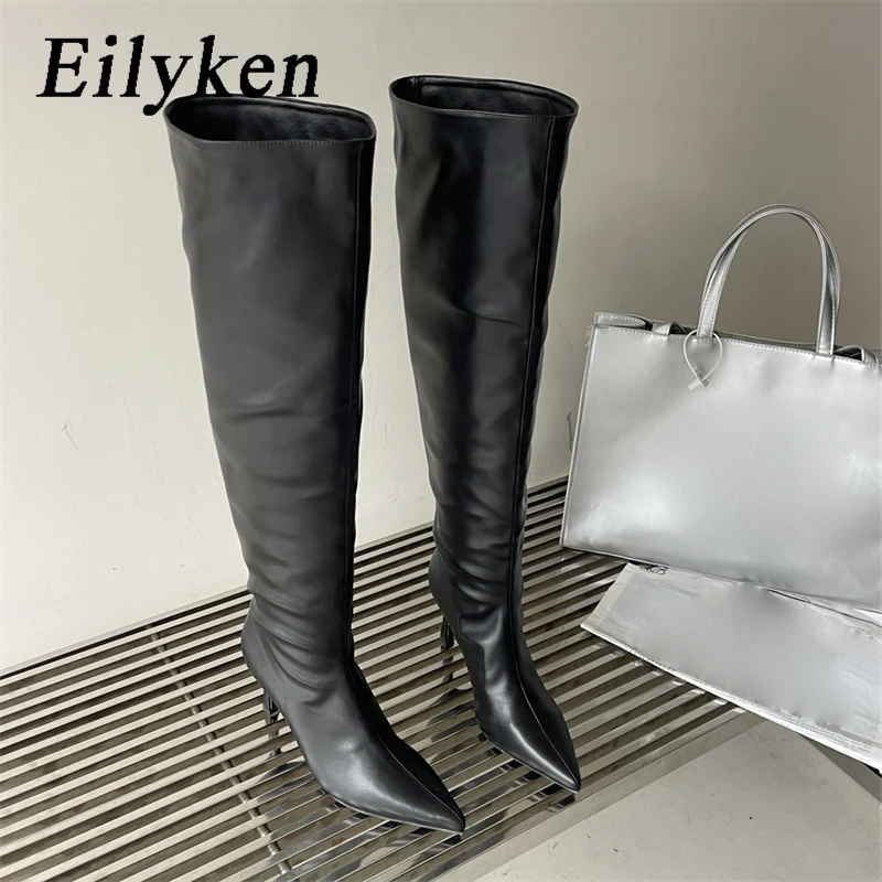 

Eilyken/серебристые женские Сапоги выше колена со складками обувь на тонком каблуке с острым носком в стиле панк демисезонные длинные высокие ботинки